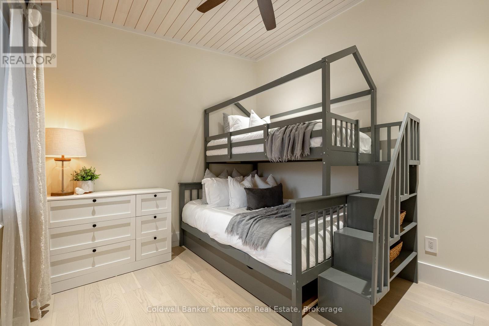 10 St George's Court, Huntsville, Ontario  P1H 1B1 - Photo 25 - X12481632