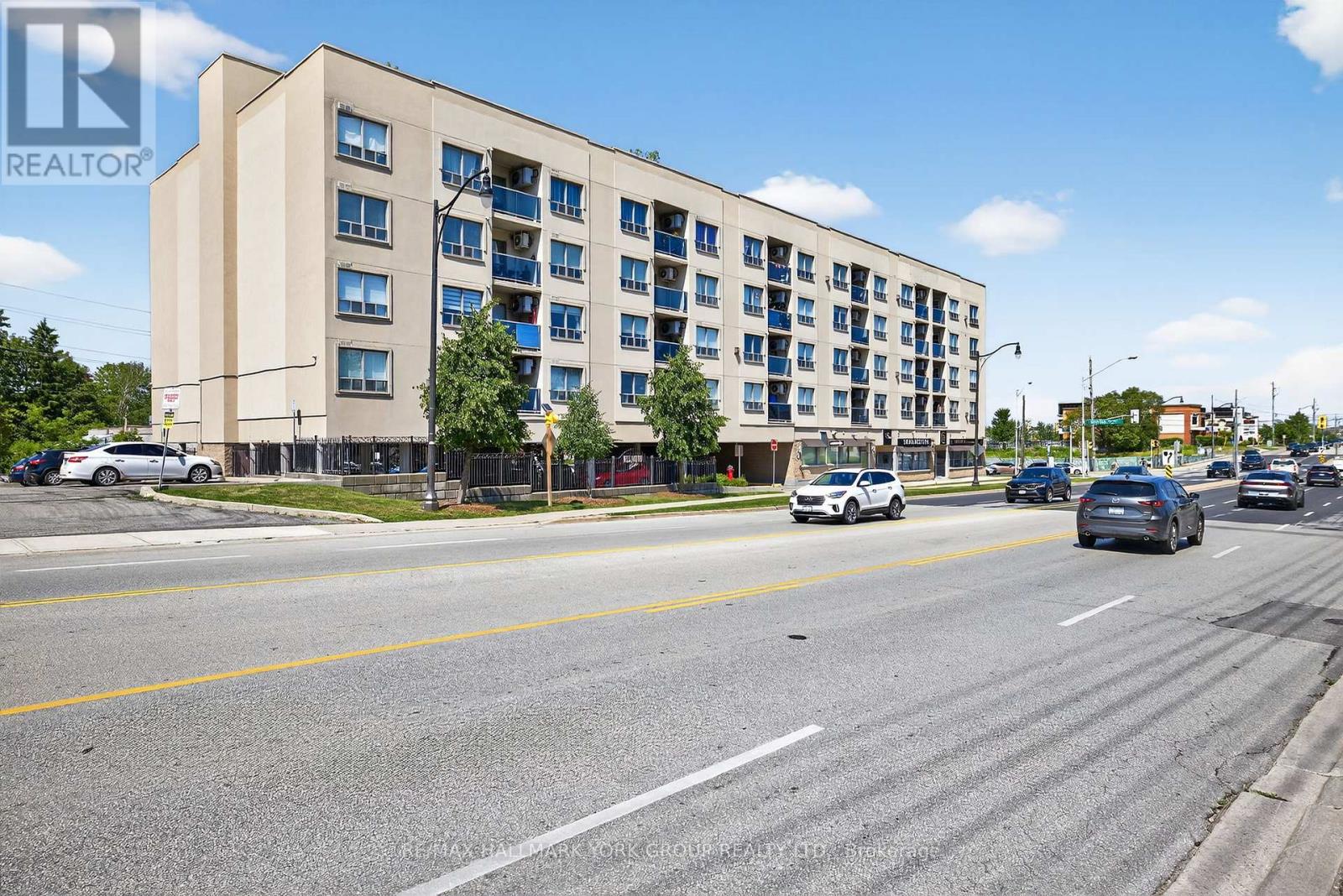 210 - 160 Wellington Street E, Aurora, Ontario  L4G 1J3 - Photo 25 - N12722076