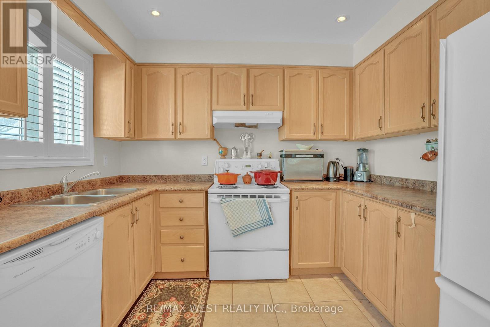 503 Simcoe Road, Bradford West Gwillimbury, Ontario  L3Z 3C4 - Photo 5 - N12722128