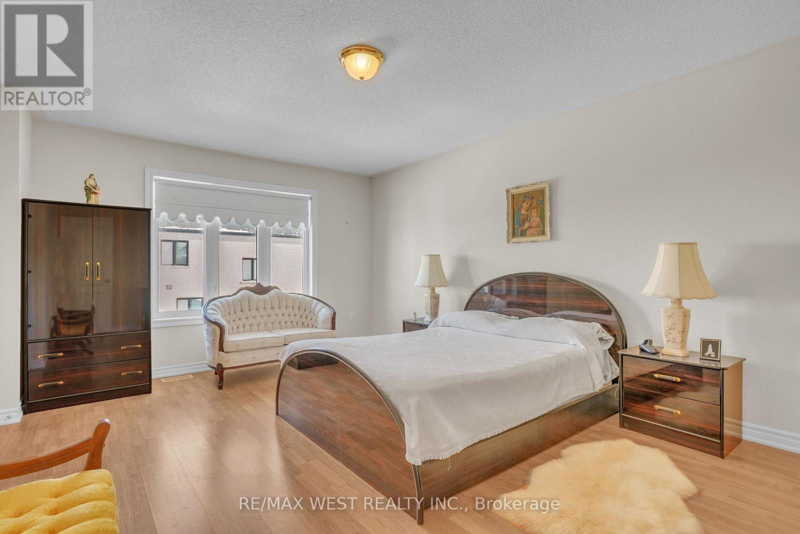 503 Simcoe Road, Bradford West Gwillimbury, Ontario  L3Z 3C4 - Photo 9 - N12722128