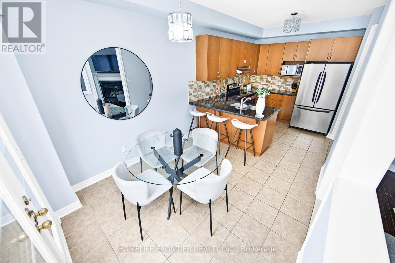 64 - 280 Paradelle Drive, Richmond Hill, Ontario  L4E 0E1 - Photo 10 - N12722132