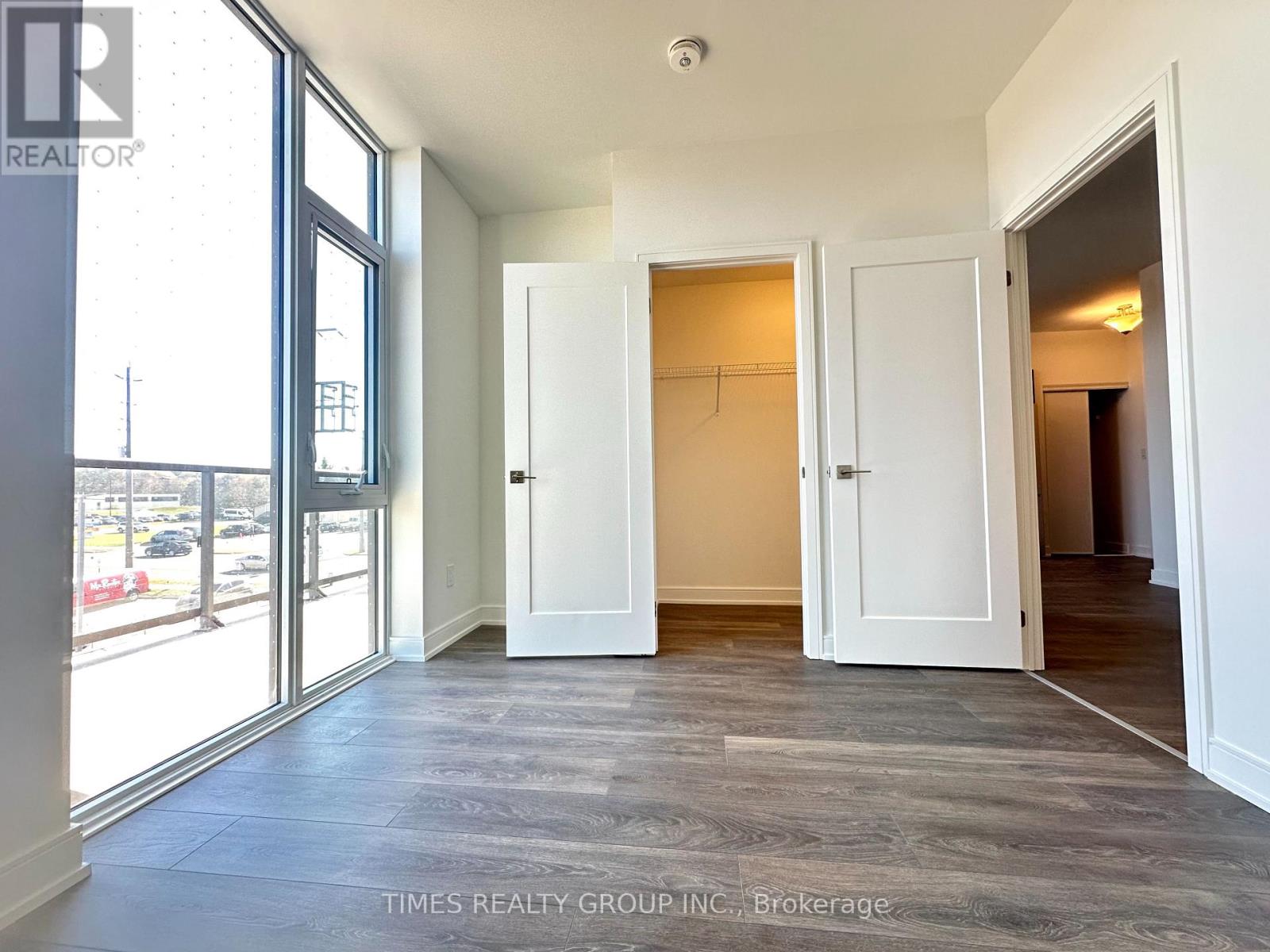 B-303 - 715 Davis Drive, Newmarket, Ontario  L3Y 0J2 - Photo 7 - N12675338