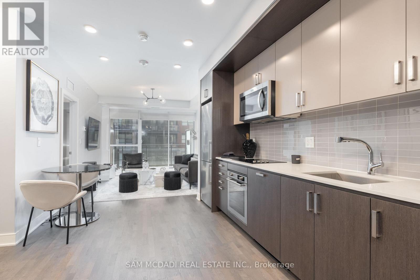 232 - 1575 Lakeshore Road W, Mississauga, Ontario  L5J 0B1 - Photo 3 - W12722054