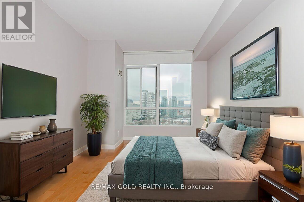 2102 - 220 Burnhamthorpe Road W, Mississauga, Ontario  L5B 4N4 - Photo 17 - W12722062