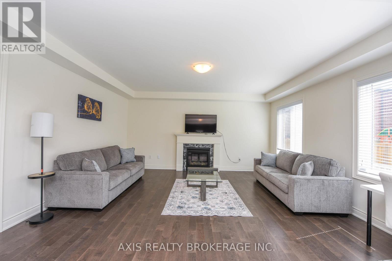 1534 Devine Point, Milton, Ontario  L9E 1H6 - Photo 12 - W12722114