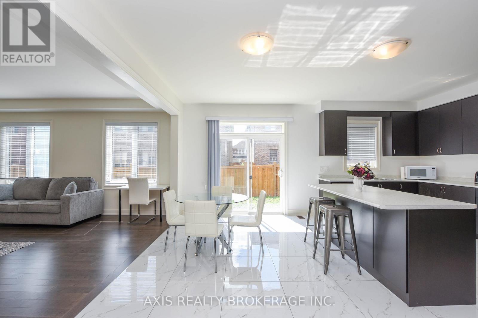 1534 Devine Point, Milton, Ontario  L9E 1H6 - Photo 20 - W12722114