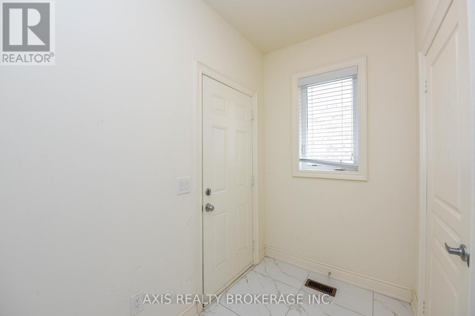 1534 Devine Point, Milton, Ontario  L9E 1H6 - Photo 21 - W12722114