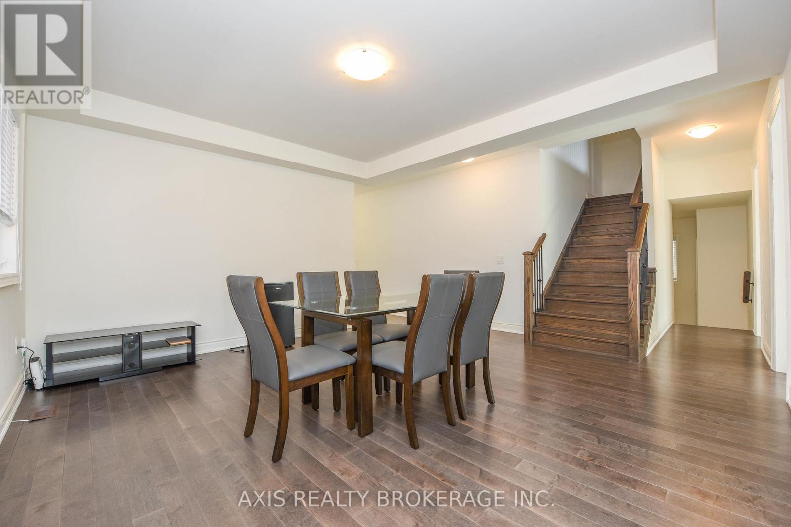 1534 Devine Point, Milton, Ontario  L9E 1H6 - Photo 22 - W12722114