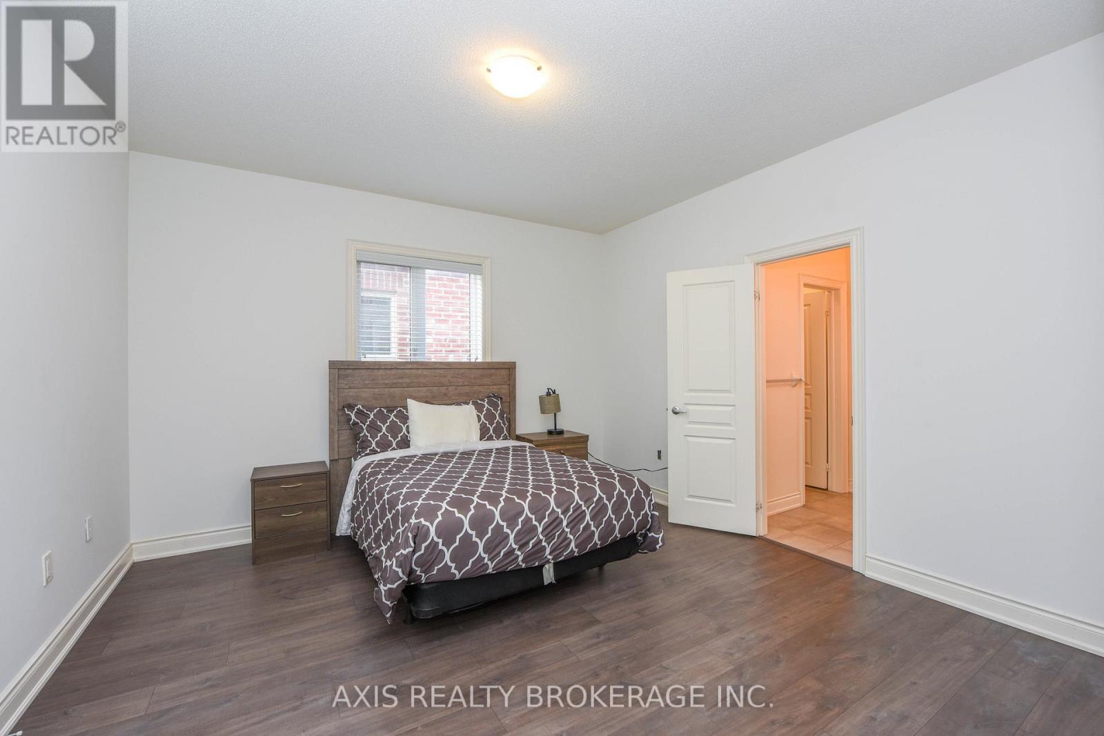 1534 Devine Point, Milton, Ontario  L9E 1H6 - Photo 25 - W12722114