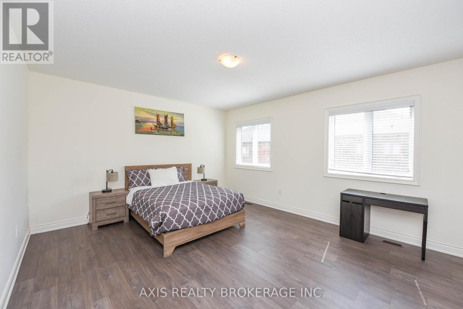 1534 Devine Point, Milton, Ontario  L9E 1H6 - Photo 38 - W12722114