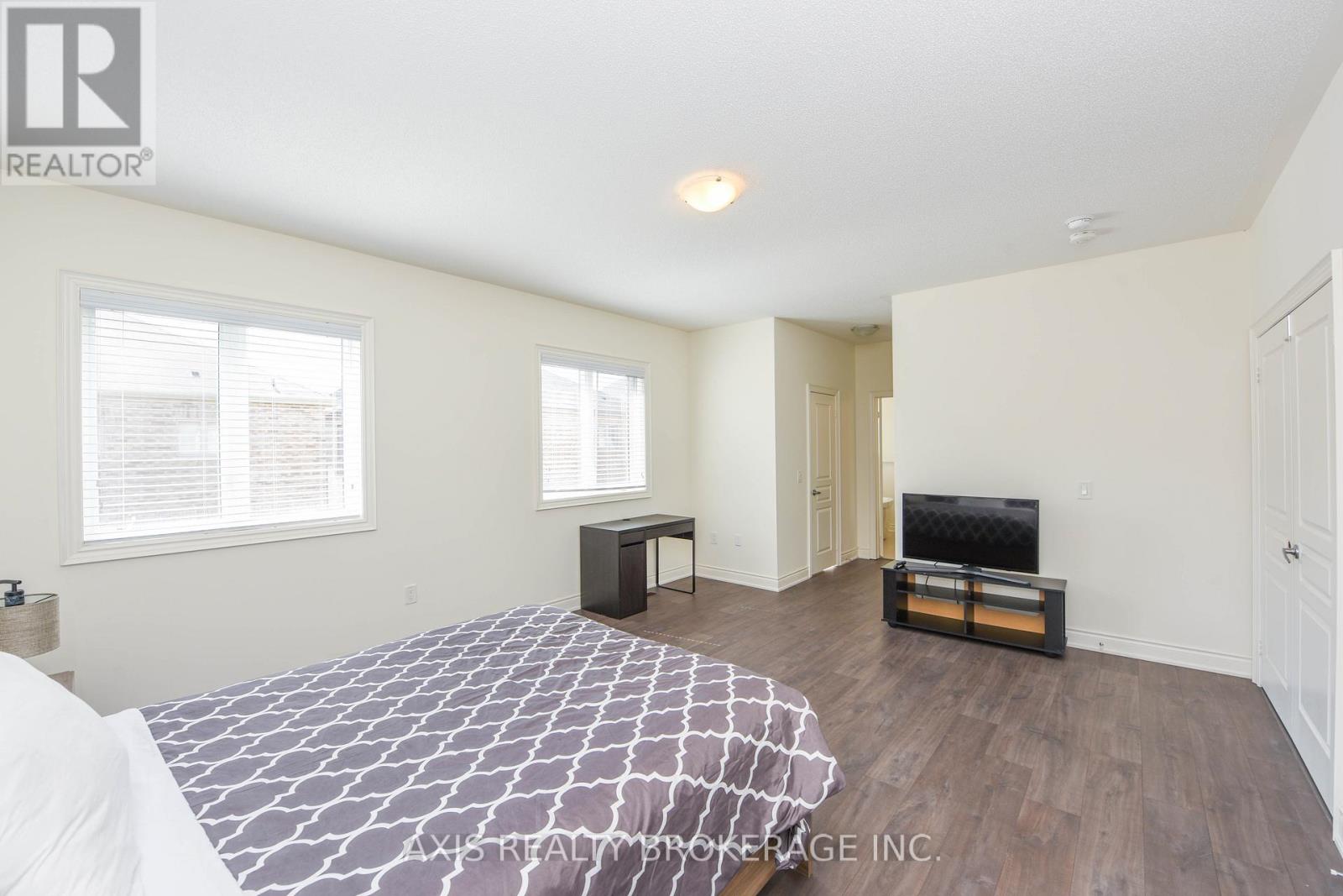 1534 Devine Point, Milton, Ontario  L9E 1H6 - Photo 39 - W12722114