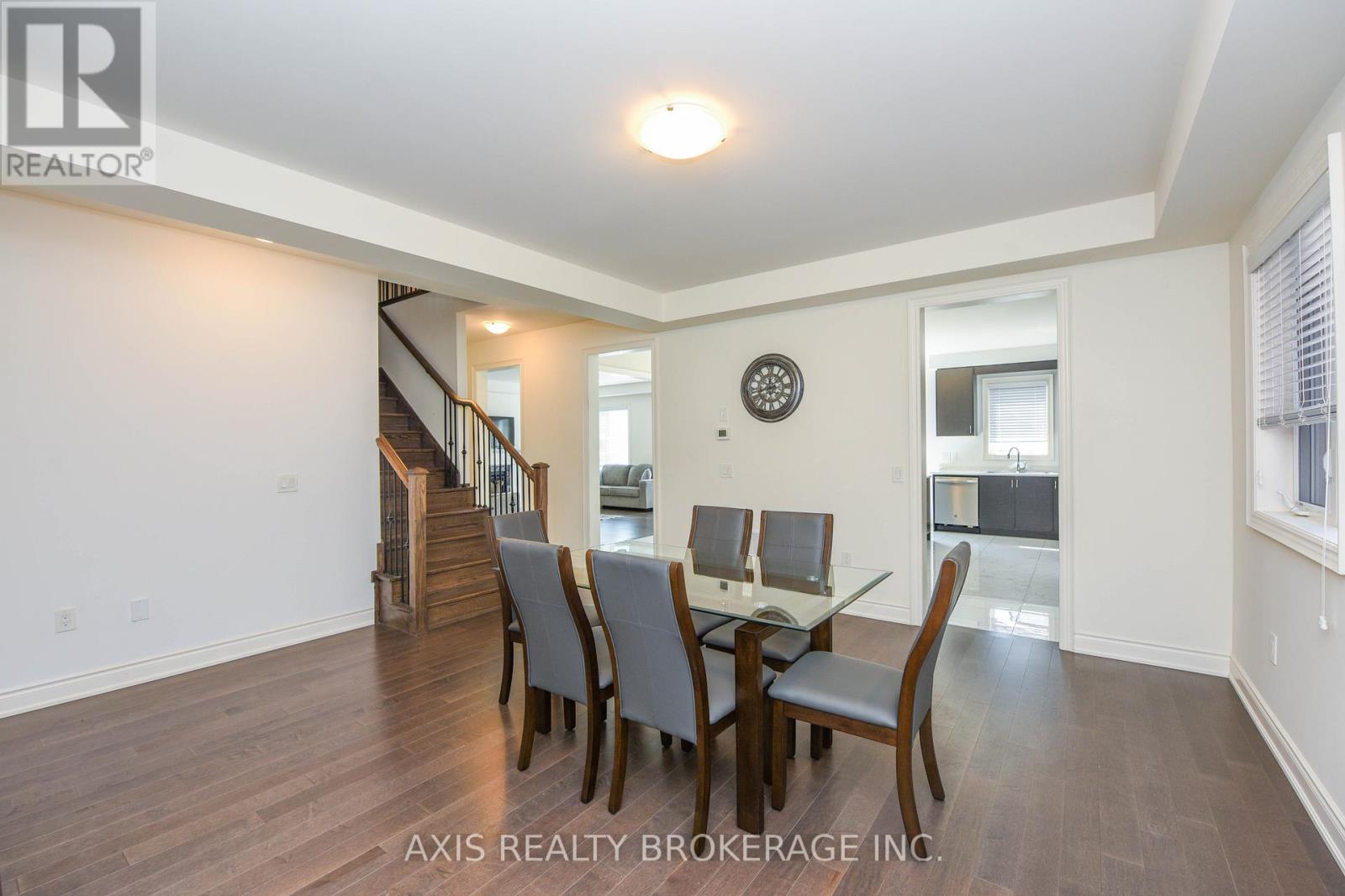 1534 Devine Point, Milton, Ontario  L9E 1H6 - Photo 6 - W12722114