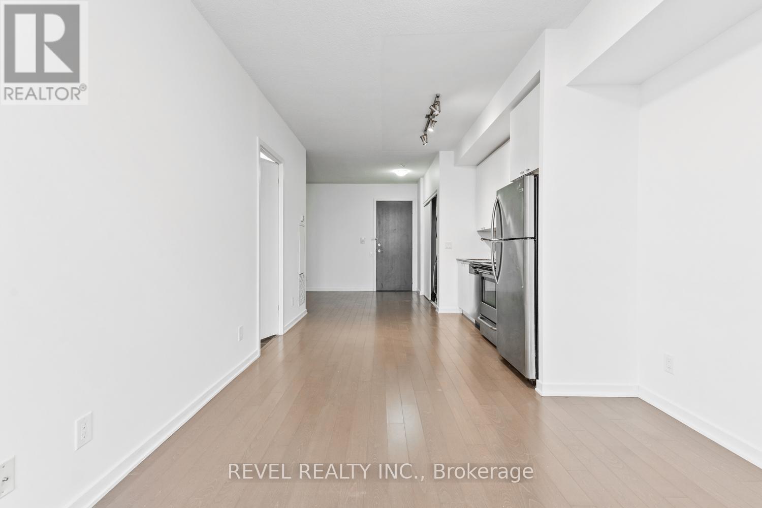 2504 - 105 The Queensway Avenue, Toronto, Ontario  M6S 5B5 - Photo 12 - W12722116