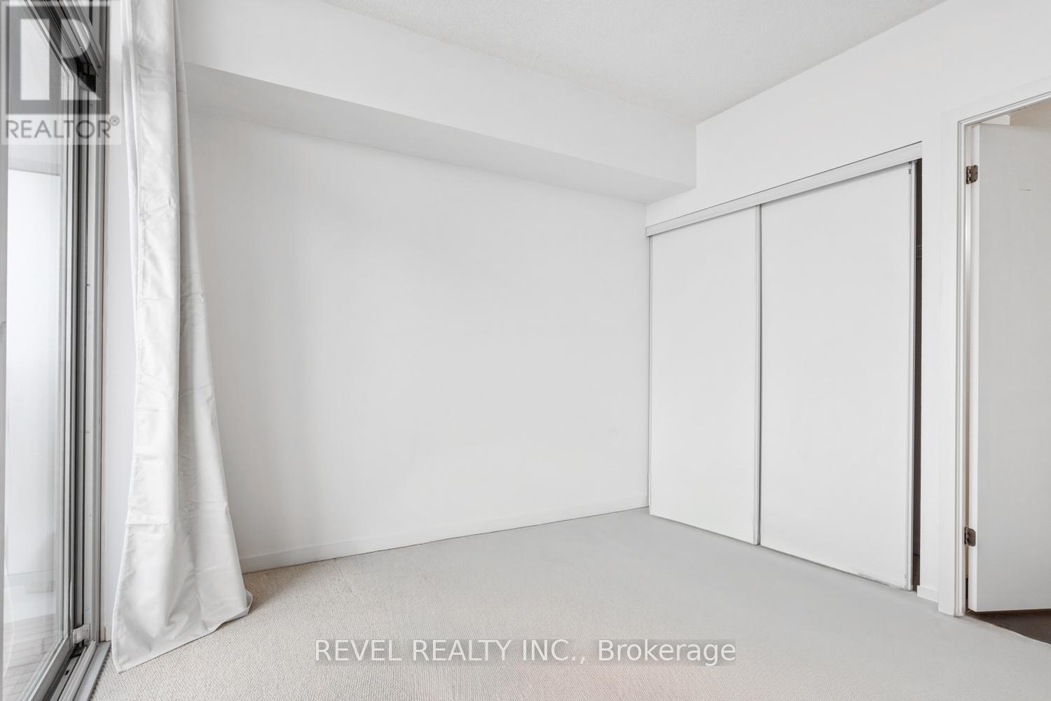 2504 - 105 The Queensway Avenue, Toronto, Ontario  M6S 5B5 - Photo 13 - W12722116