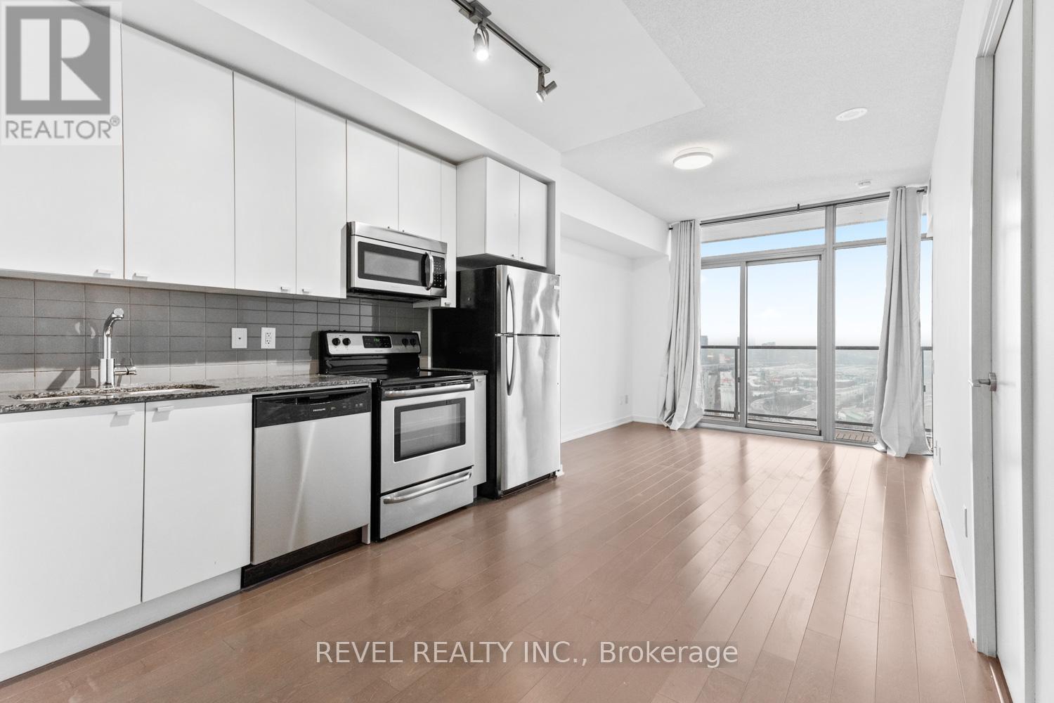 2504 - 105 The Queensway Avenue, Toronto, Ontario  M6S 5B5 - Photo 5 - W12722116