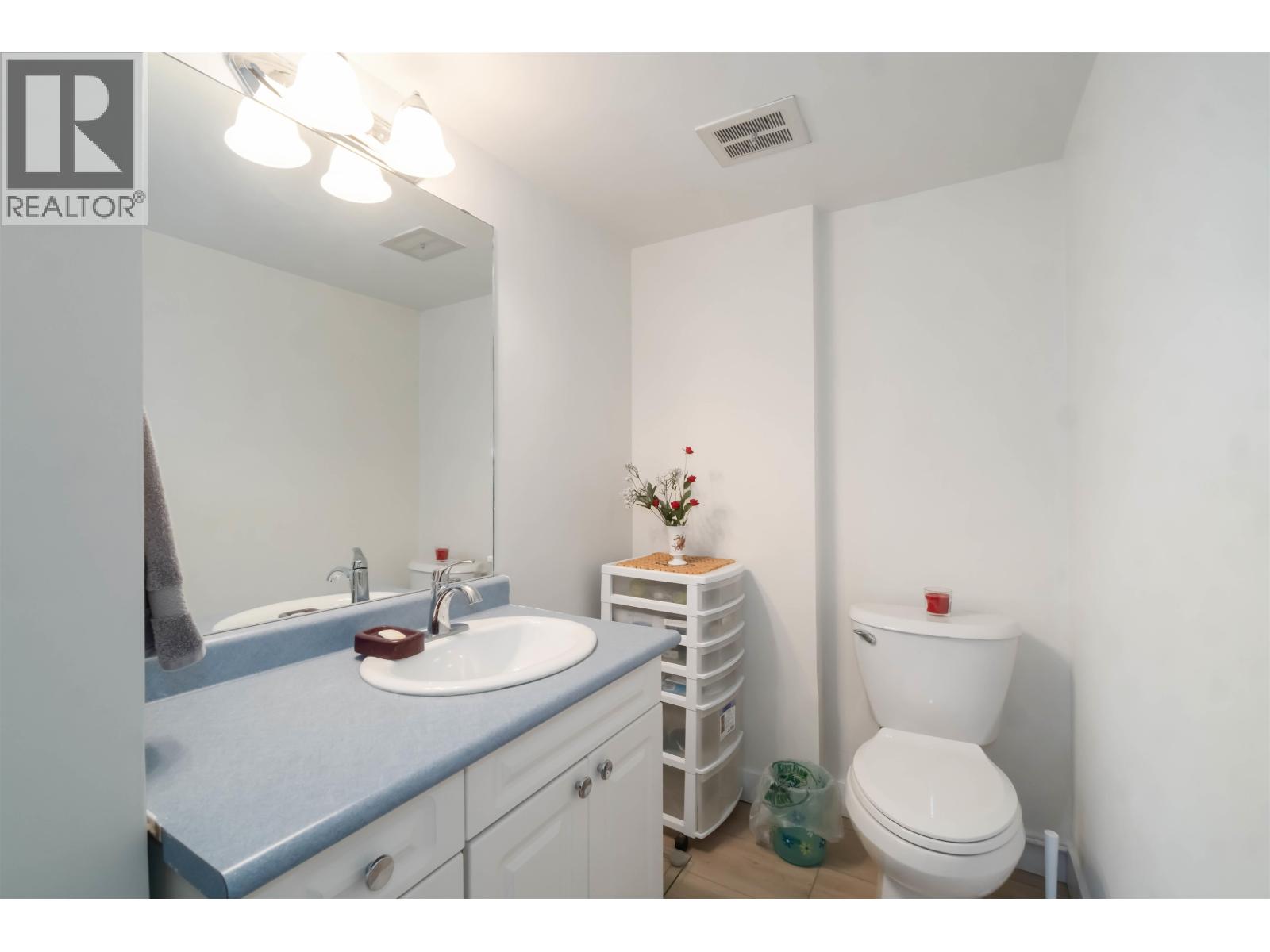 1201 3755 Bartlett Court, Burnaby, British Columbia  V3J 7G7 - Photo 22 - R3077957