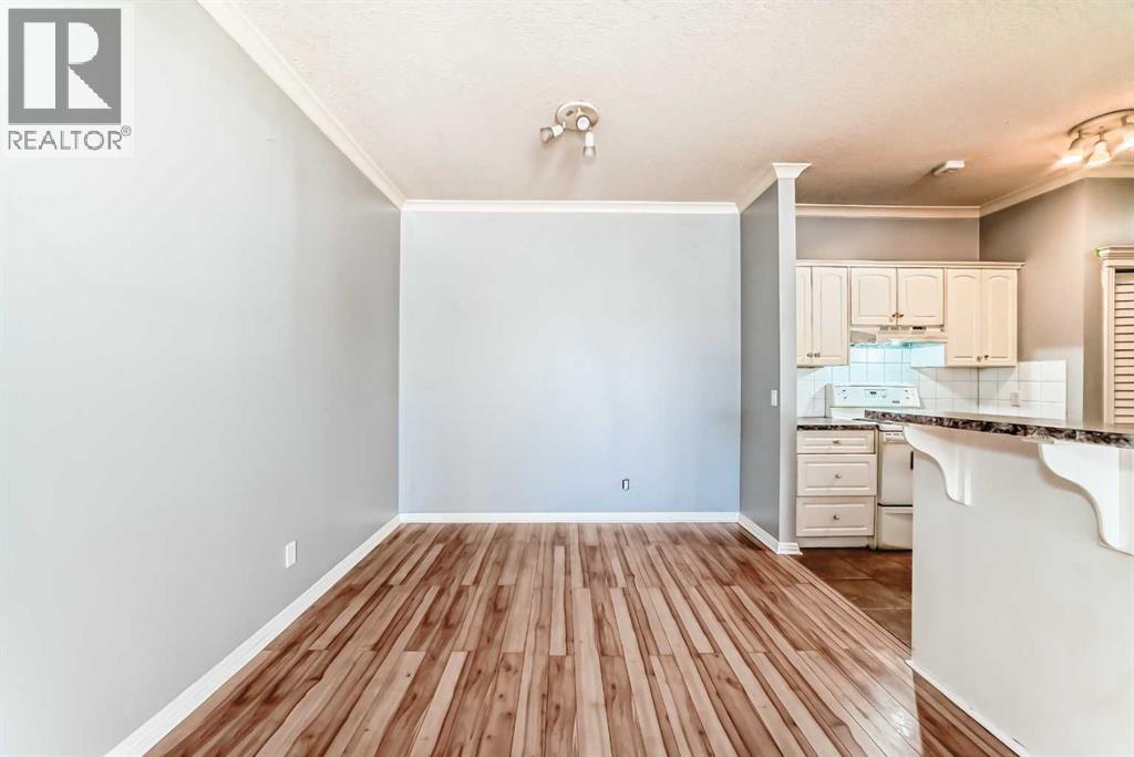 205, 7 Lineham Avenue, Okotoks, Alberta  T1S 1Z2 - Photo 8 - A2280969