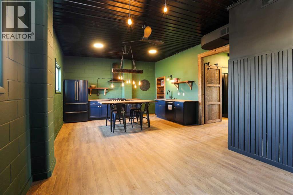 111 4 Avenue, Warner, Alberta  T0K 2L0 - Photo 12 - A2280533