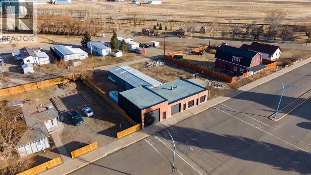 111 4 Avenue, Warner, Alberta  T0K 2L0 - Photo 27 - A2280533