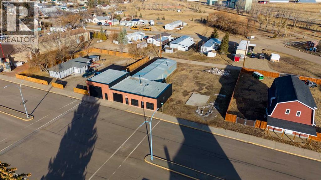111 4 Avenue, Warner, Alberta  T0K 2L0 - Photo 29 - A2280533