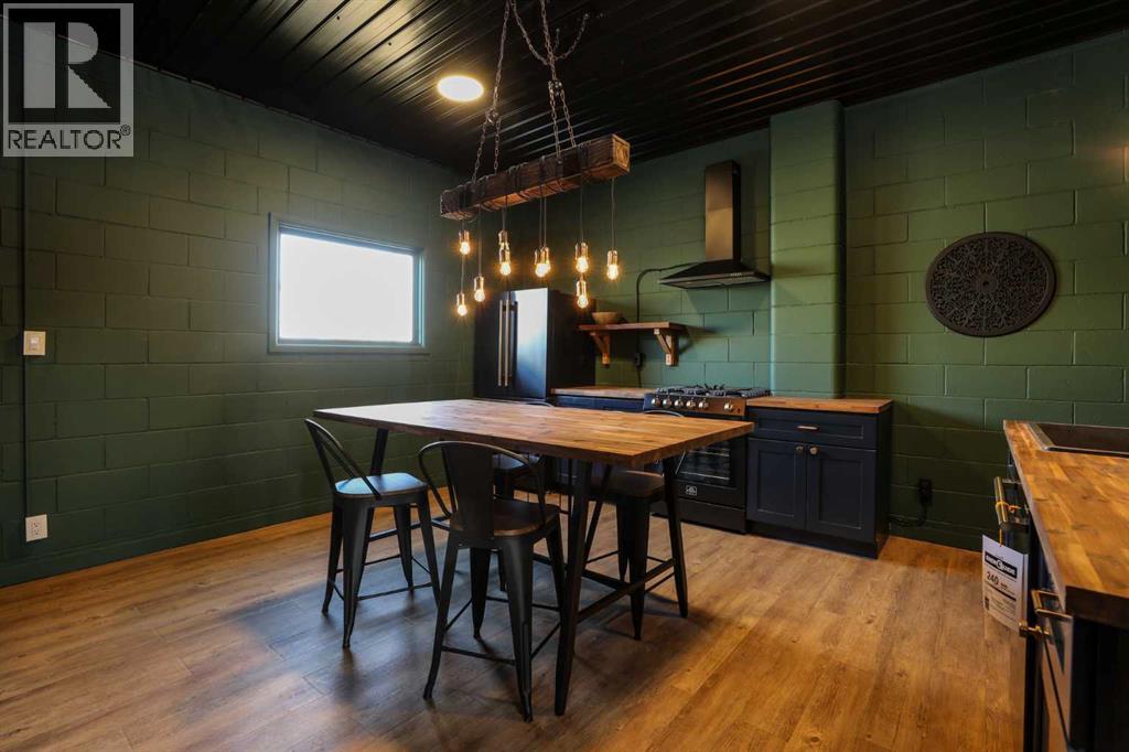 111 4 Avenue, Warner, Alberta  T0K 2L0 - Photo 6 - A2280533