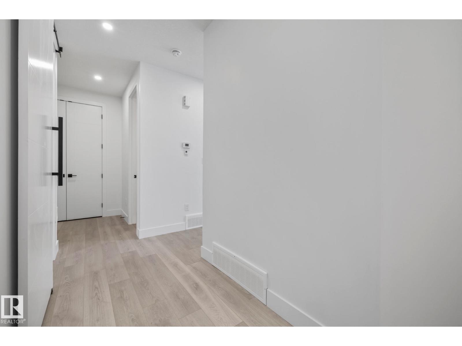 30 Blackbird Bn, Fort Saskatchewan, Alberta  T8L 0G6 - Photo 3 - E4470804