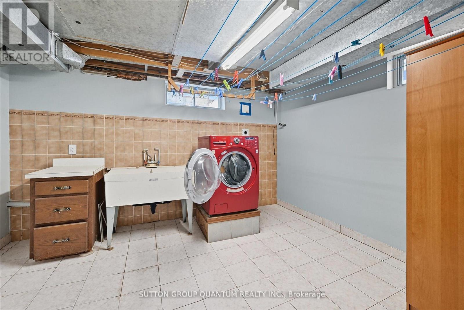 729 Winston Road, Grimsby, Ontario  L3M 4E8 - Photo 30 - X12722136