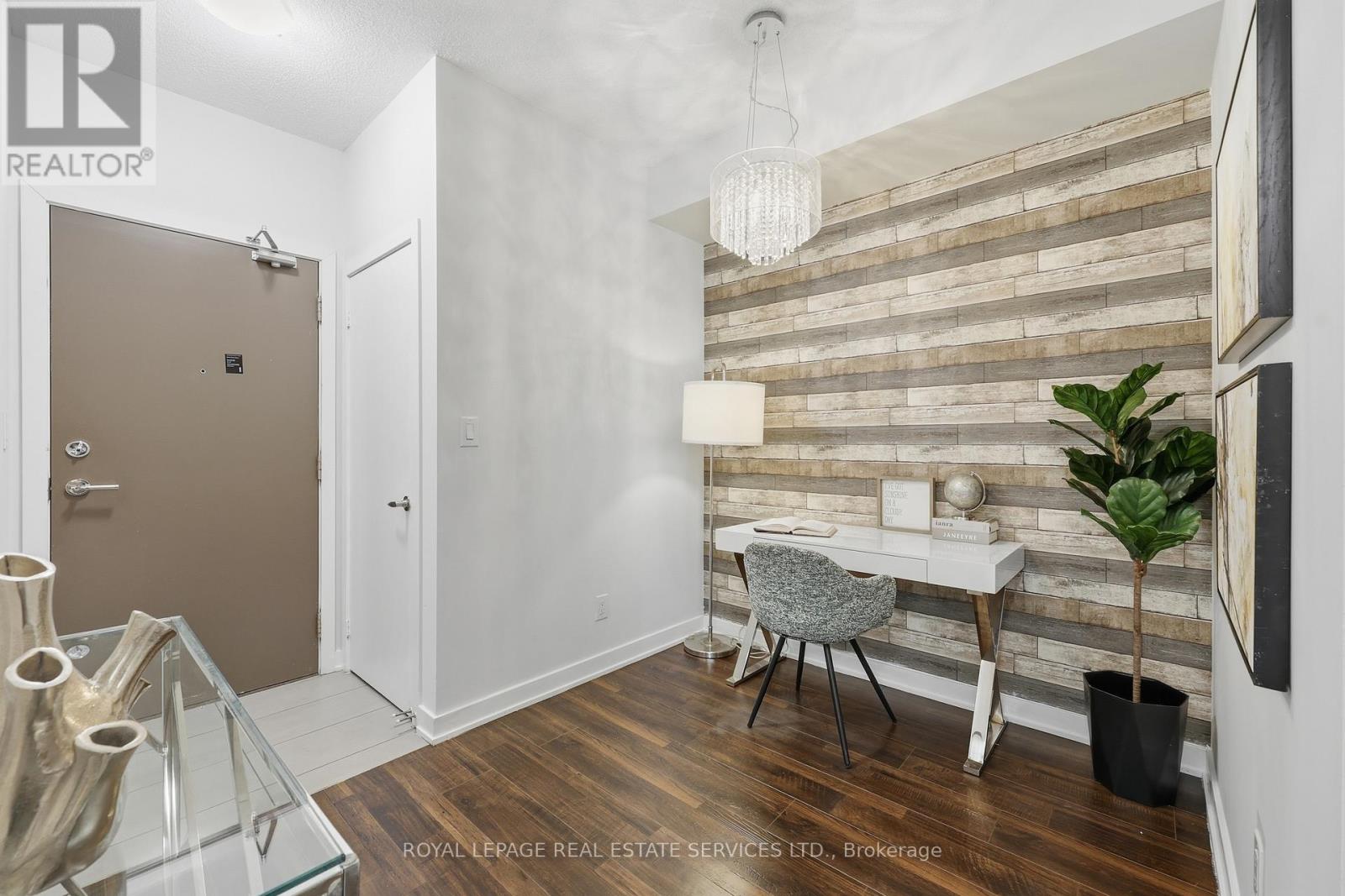 2403 - 4099 Brickstone Mews, Mississauga, Ontario  L5B 0G2 - Photo 6 - W12721254