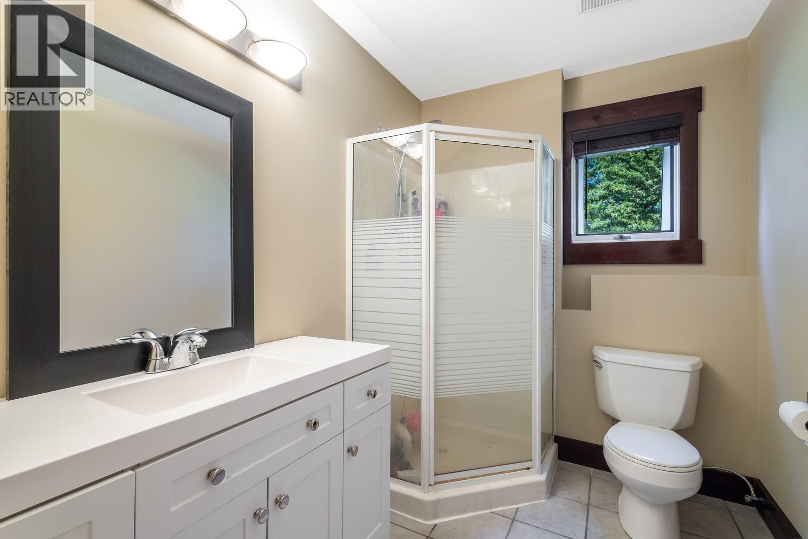 7575 Sun Valley Road, Kelowna, British Columbia  V1P 1H4 - Photo 27 - 10373557