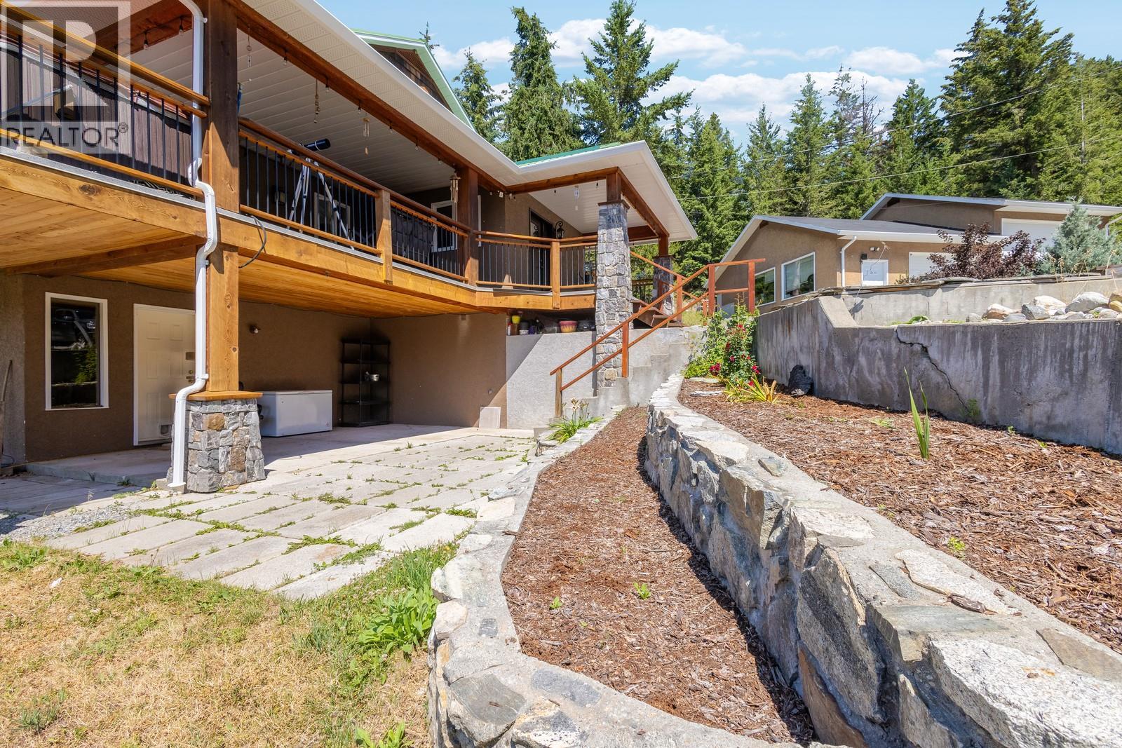 7575 Sun Valley Road, Kelowna, British Columbia  V1P 1H4 - Photo 38 - 10373557
