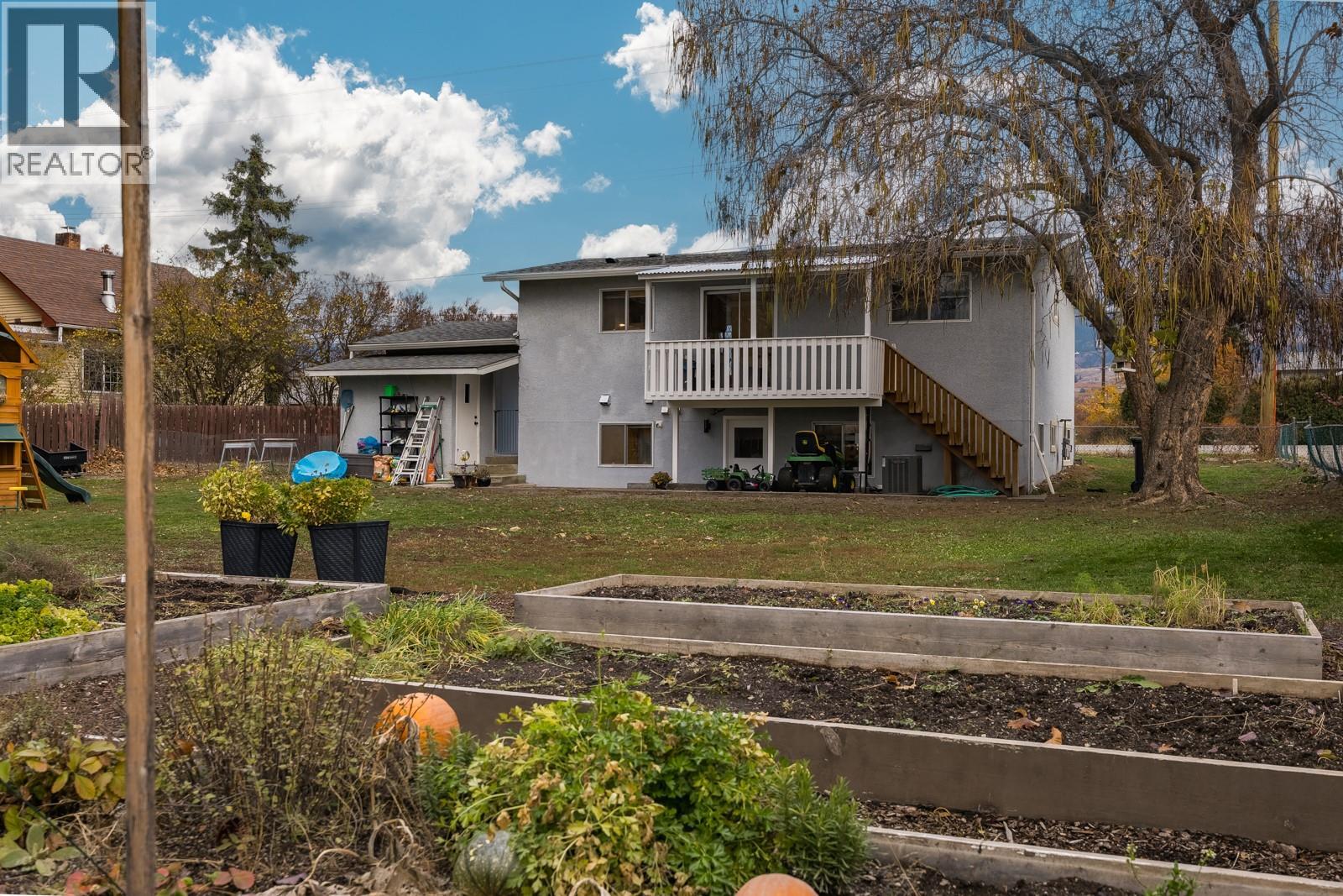 470 Gerstmar Road, Kelowna, British Columbia  V1X 4B1 - Photo 15 - 10373230