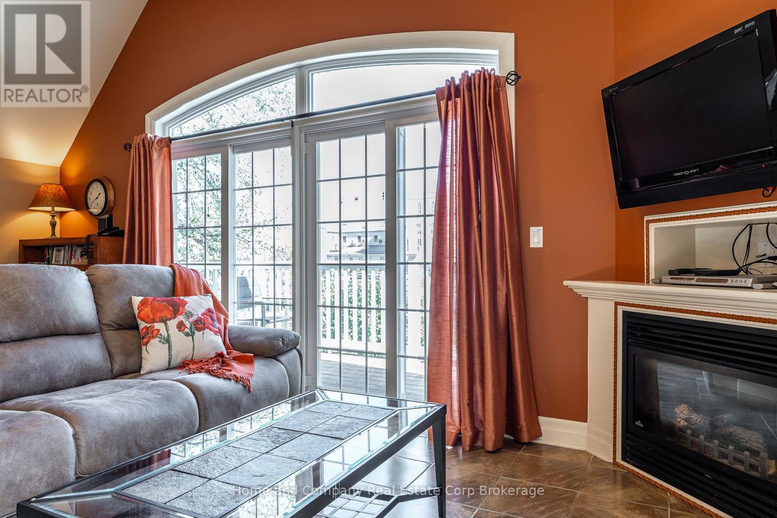 35 Thomas Street, St. Marys, Ontario N4X 1A2 - Photo 12 - X12722202