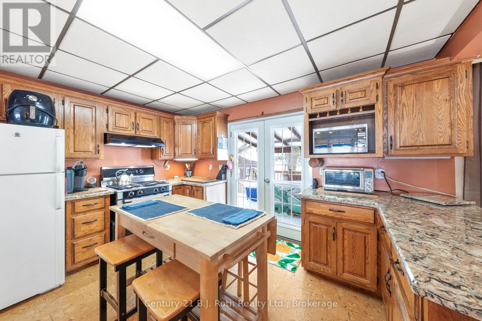 41 Brandy's Island Road, Georgian Bay, Ontario  L0K 1S0 - Photo 6 - X12722222