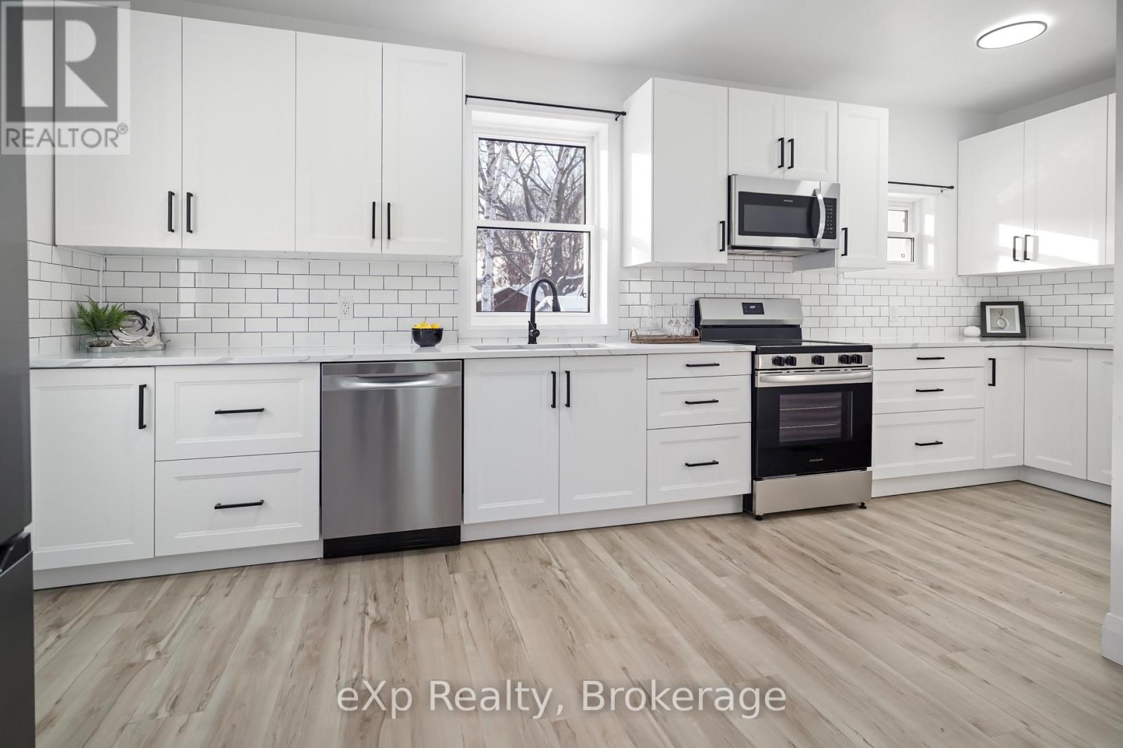 40 Victoria Street S, Woodstock, Ontario N4S 3J6 - Photo 11 - X12722252