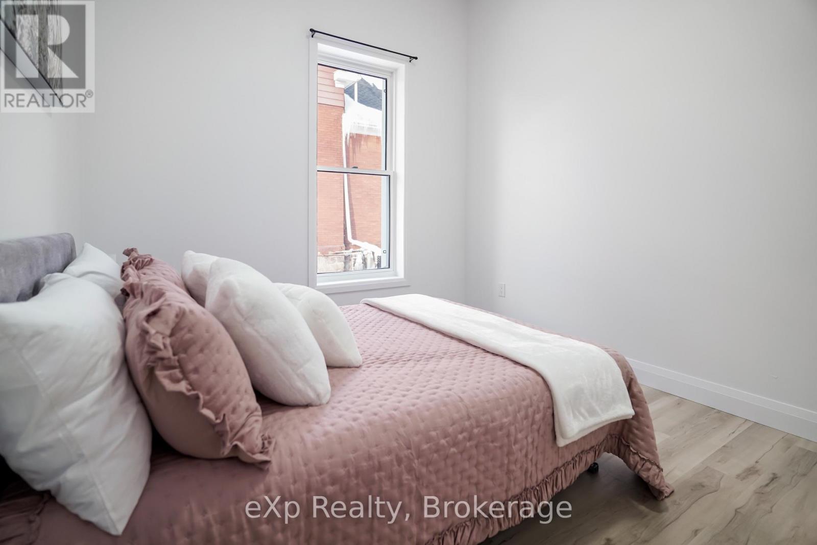 40 Victoria Street S, Woodstock, Ontario N4S 3J6 - Photo 22 - X12722252