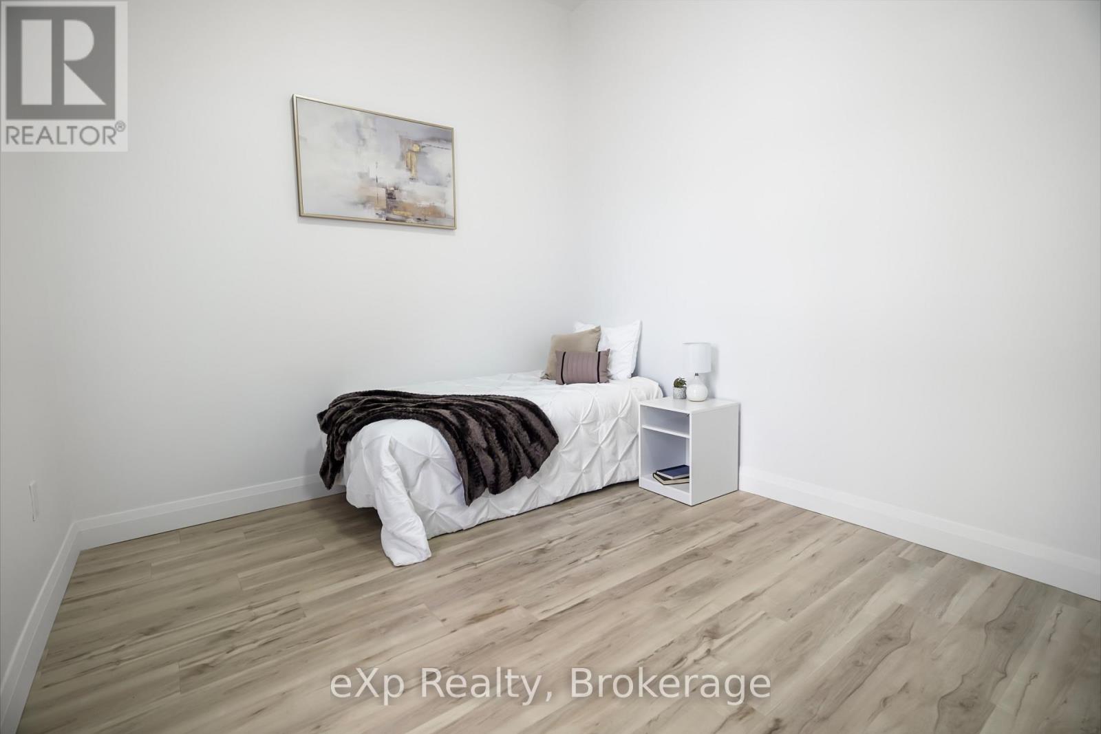 40 Victoria Street S, Woodstock, Ontario N4S 3J6 - Photo 25 - X12722252