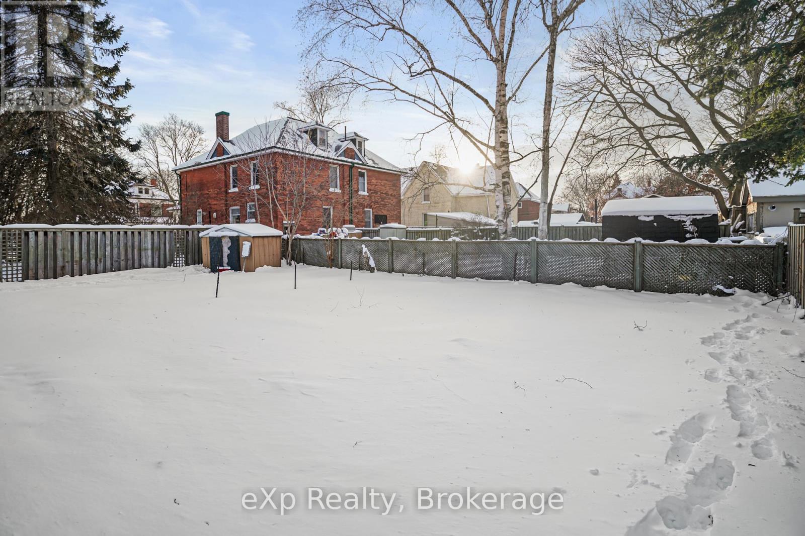 40 Victoria Street S, Woodstock, Ontario N4S 3J6 - Photo 37 - X12722252