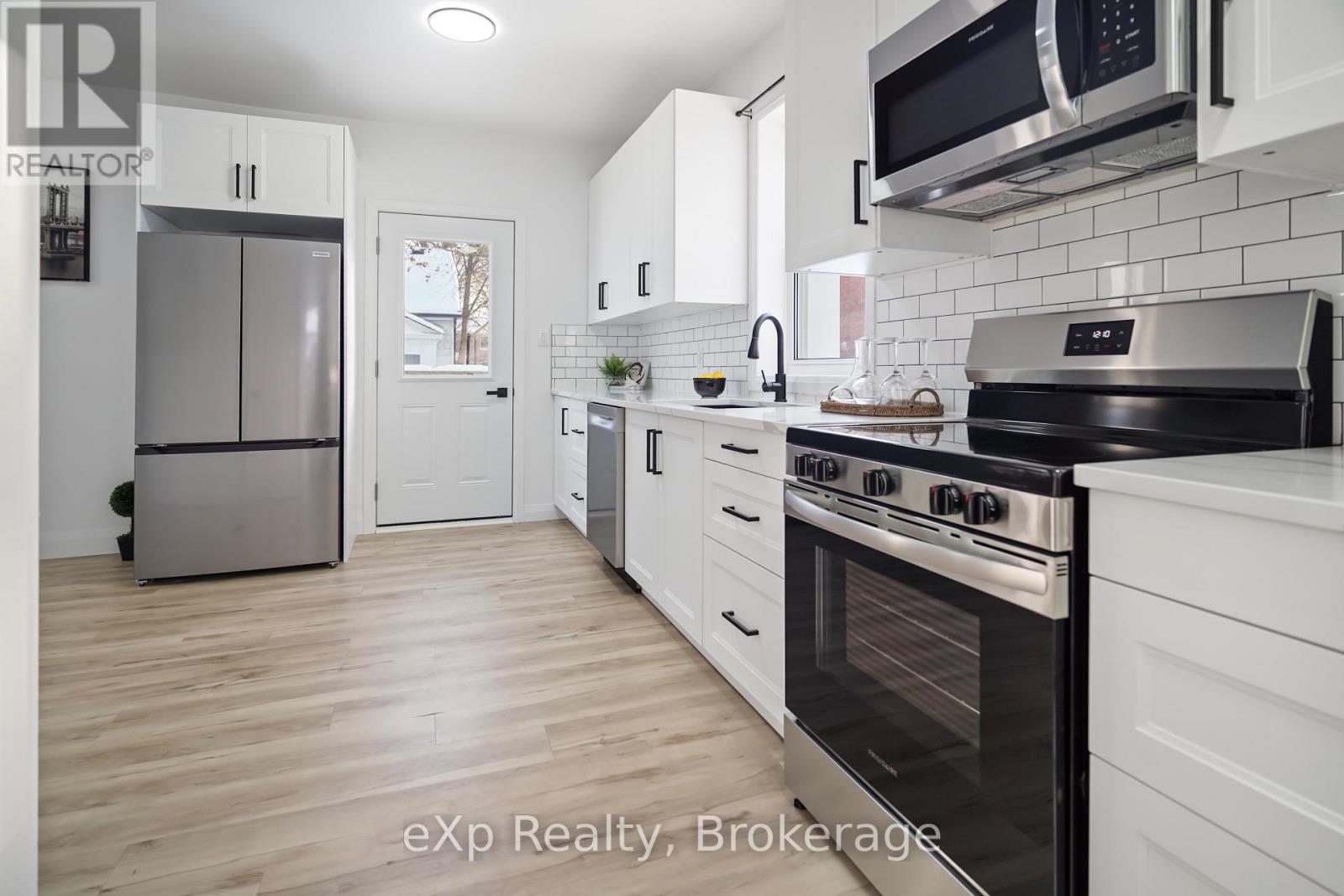 40 Victoria Street S, Woodstock, Ontario N4S 3J6 - Photo 9 - X12722252