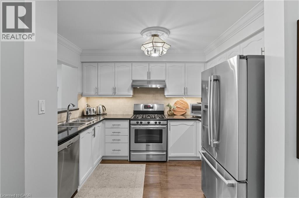 5555 Prince William Drive Unit# 8, Burlington, Ontario  L7L 6P2 - Photo 10 - 40775406