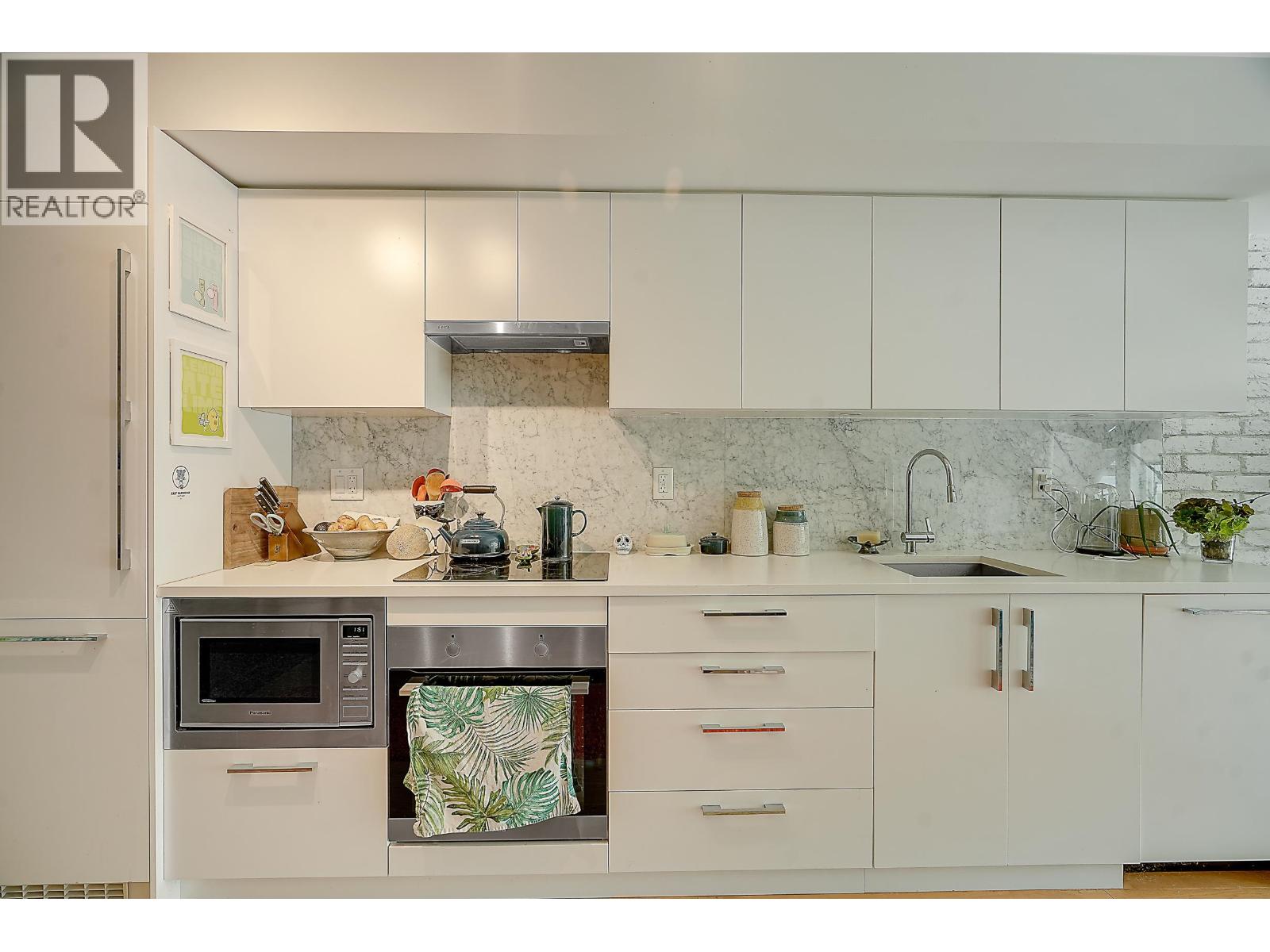 210 2508 Fraser Street, Vancouver, British Columbia V5T 3V4 - Photo 9 - R3082349