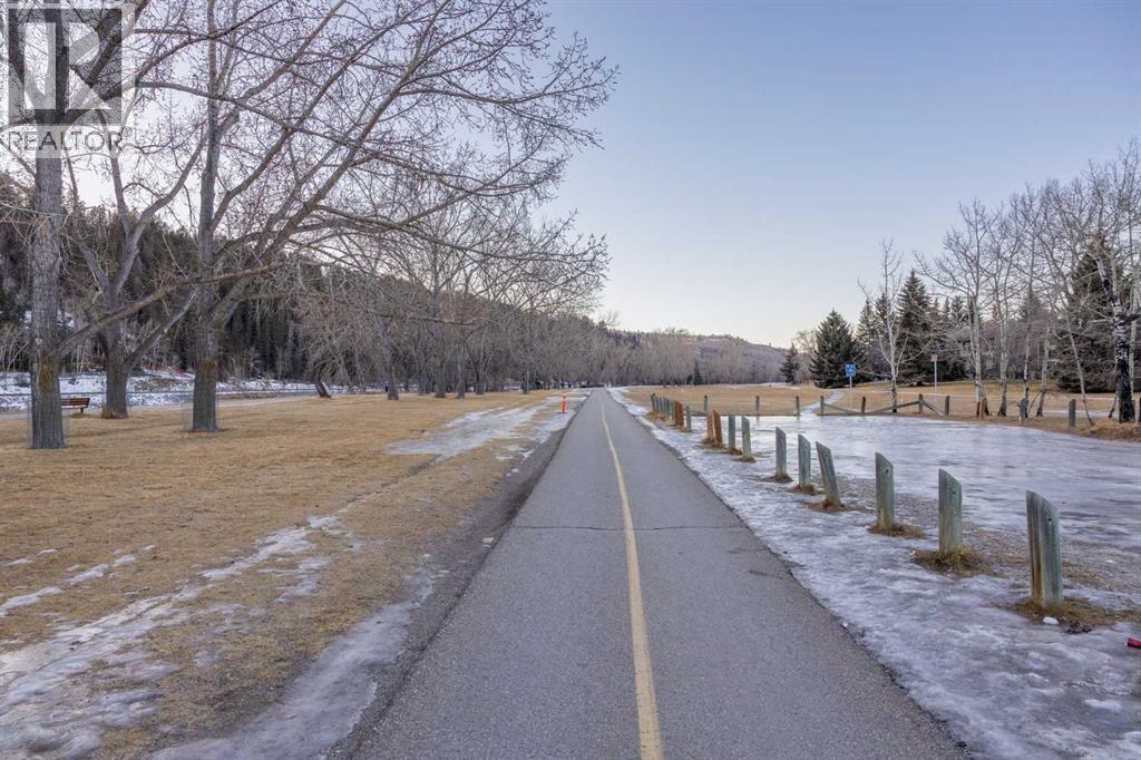 258 Point Mckay Terrace Nw, Calgary, Alberta  T3B 4V6 - Photo 45 - A2280113