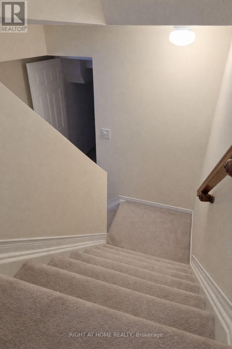 102 Southpointe Avenue, Ottawa, Ontario K2J 4T5 - Photo 18 - X12722194