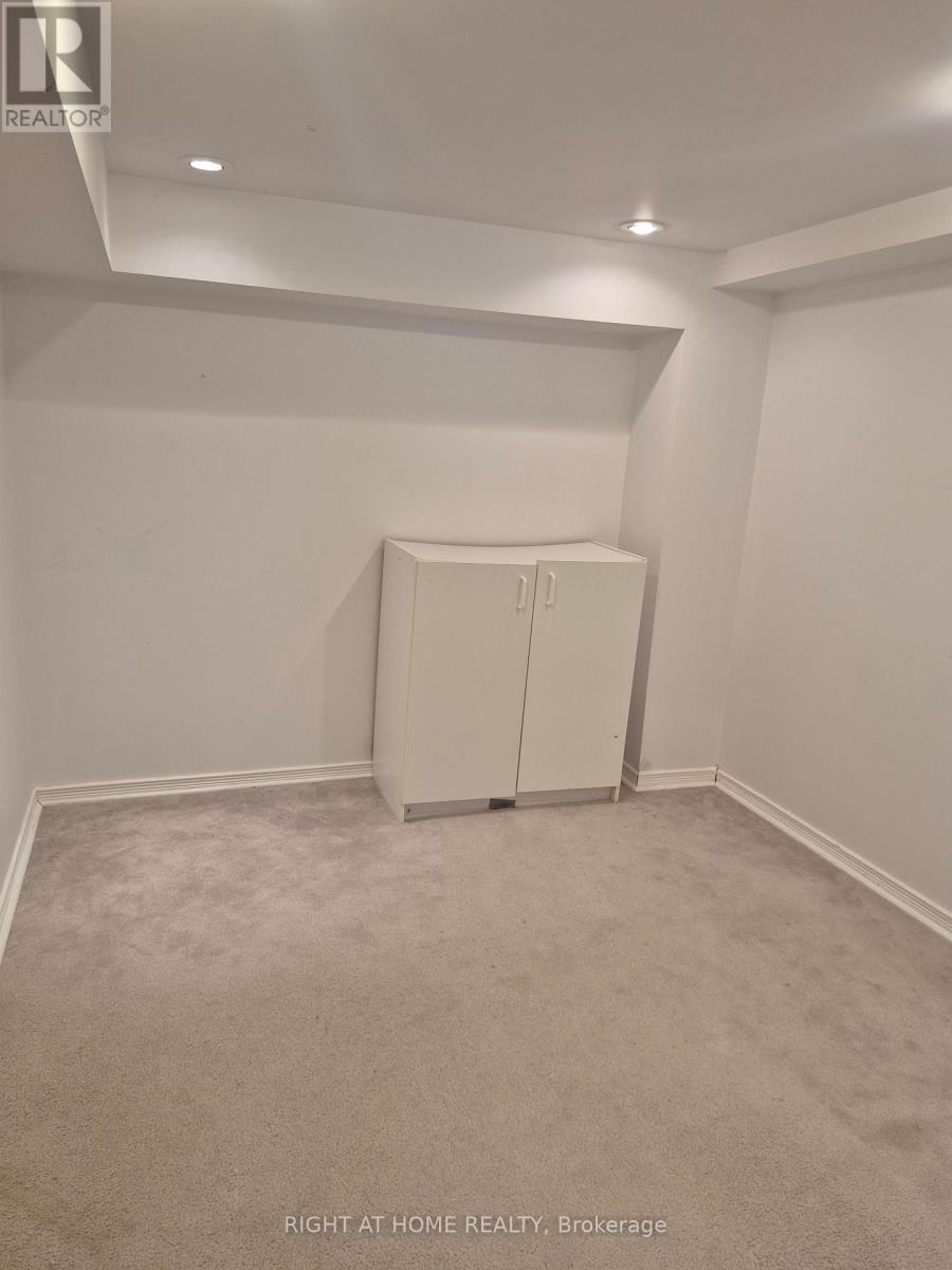 102 Southpointe Avenue, Ottawa, Ontario K2J 4T5 - Photo 22 - X12722194