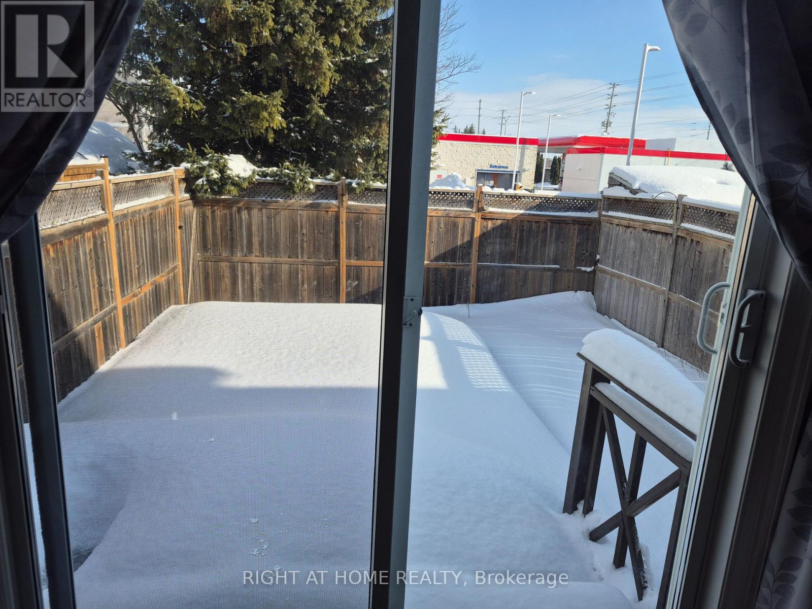 102 Southpointe Avenue, Ottawa, Ontario K2J 4T5 - Photo 6 - X12722194