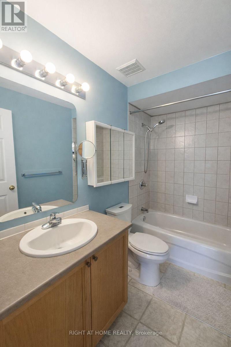 102 Southpointe Avenue, Ottawa, Ontario K2J 4T5 - Photo 8 - X12722194