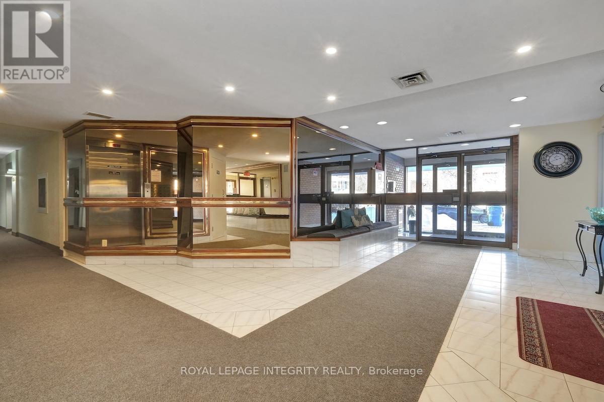 103 - 124 Daniel Street S, Arnprior, Ontario  K7S 2L7 - Photo 5 - X12722218