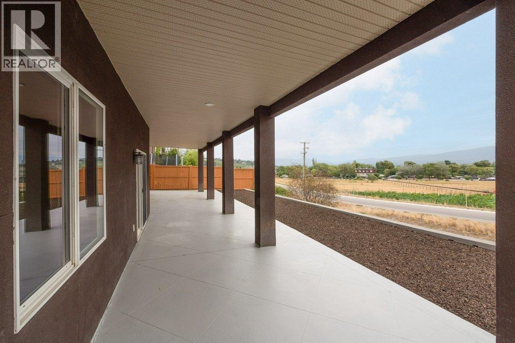 3613 Empire Place, West Kelowna, British Columbia  V4T 1Y8 - Photo 43 - 10373455