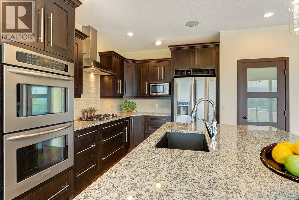 3613 Empire Place, West Kelowna, British Columbia  V4T 1Y8 - Photo 9 - 10373455