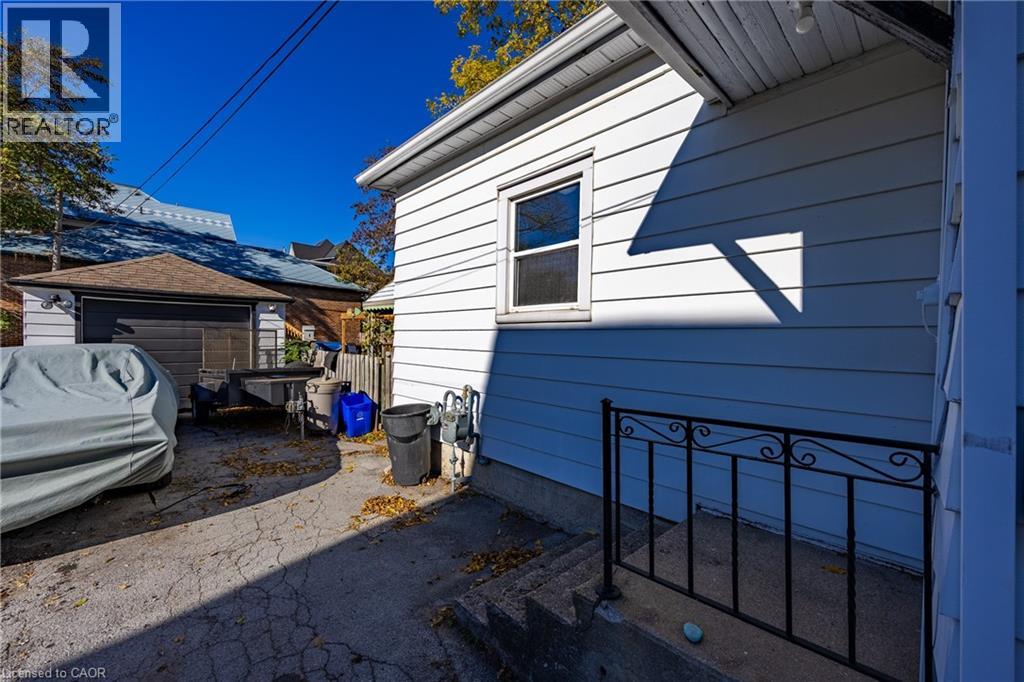 112 Kent Street S, Simcoe, Ontario  N3Y 2Y1 - Photo 3 - 40783864