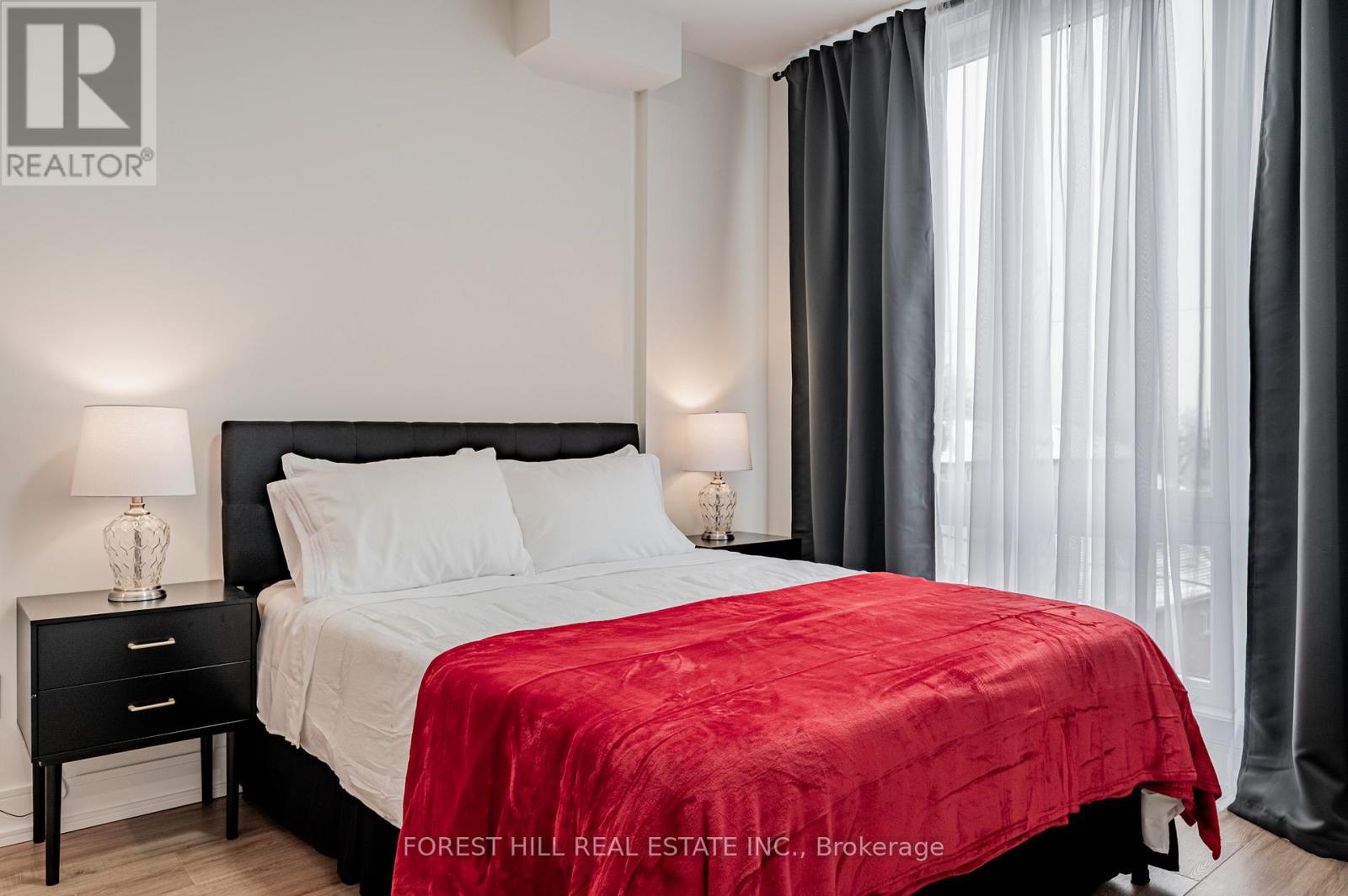 Unit 4 - 171 Cedric Avenue, Toronto, Ontario  M6C 3X7 - Photo 10 - C12722148